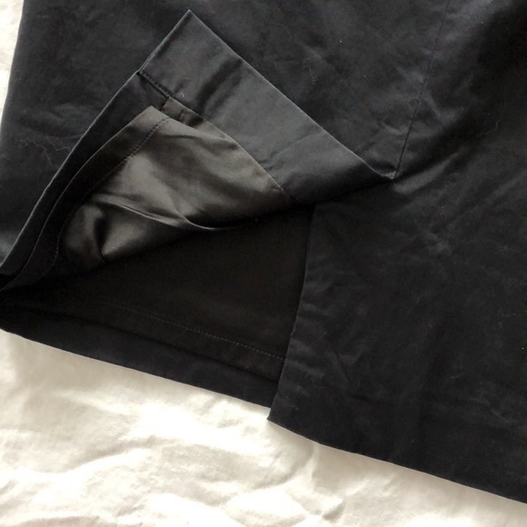 Club Monaco Pencil skirt with Slit - 10 - Picture 5 of 7